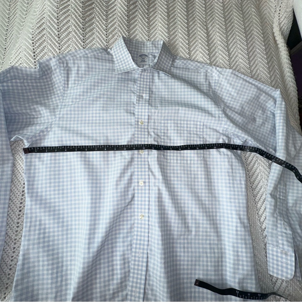 Brooks brothers 16 1/2 blue and white slim fit non iron shirt - Picture 5 of 6
